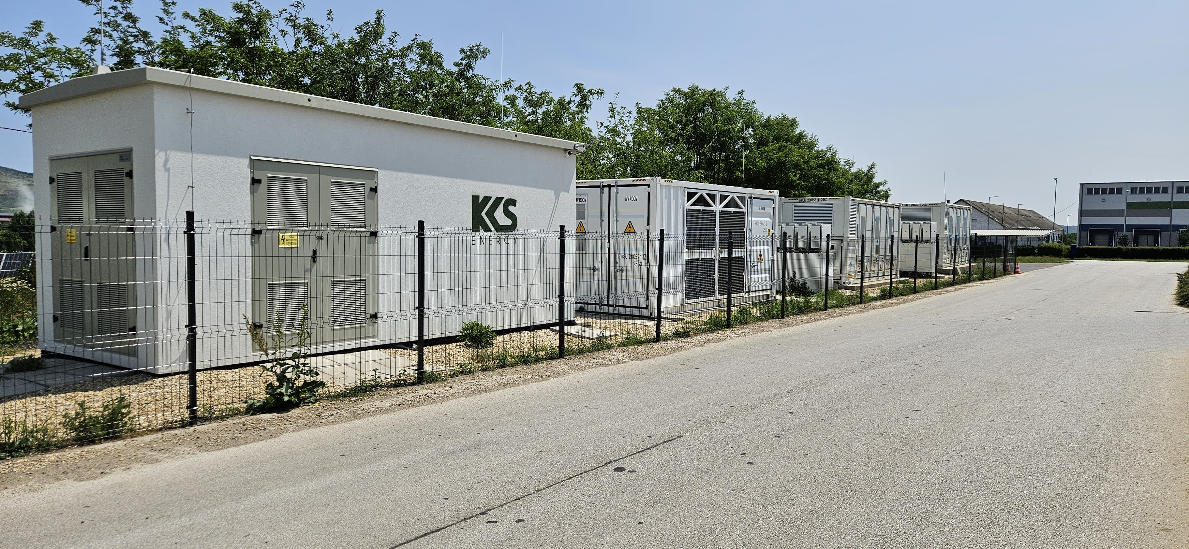 ComAp - Control System Upgrade for a Hybrid Powerplant in Hungary